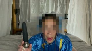 FK2 - MILF dressed as CHUN-LI gets her pussy fisted