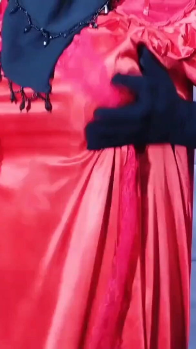 Powerful moment from "Indian hot beautiful Bhabhi dancing and having sex openly in her room"