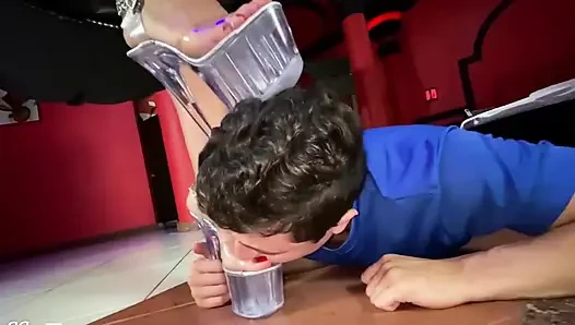 Seksi üvey annem bir dominatrix! Ep 1