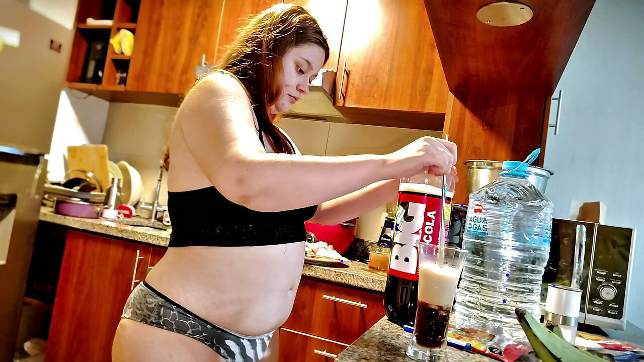 Nicole's Stuffed Belly Tease After Big Burrito Stuffing Session