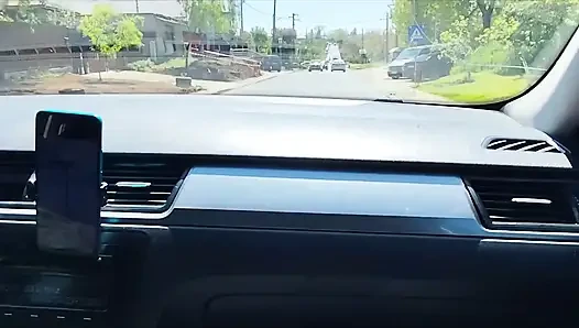 10 minutes of handjob in traffic, public handjob!