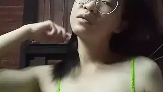 Chinese girl masturbates at home alone waiting for you 58