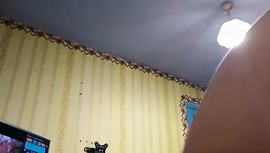 Penetrasi anal berat dengan creampie di memek bagian 2