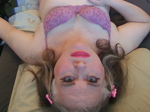 Sissy Danielle dicksinme bolondozik a dildóival