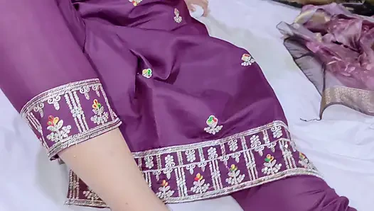 Geiles nepali-schätzchen mit dickem arsch im doggystyle lautes stöhnen