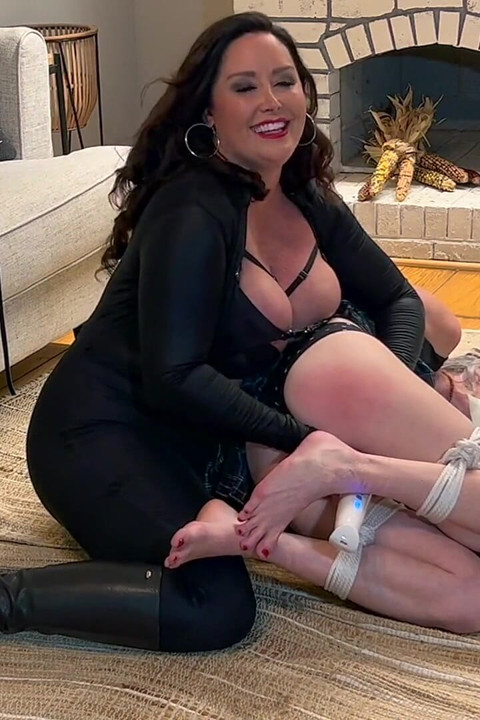 Mistress Wars 4