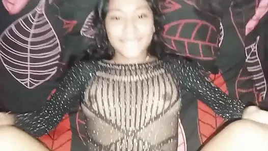 AMATEUR-VIDEO - ICH NEHME MICH MIT MEINEM SCHÖNEN VENEZOLANISCHEN NACHBARN AUF, ICH NEHME MIT MEINEM HANDY AUF, WIE ICH SIE FICKE - PORNO AUF SPANISCH