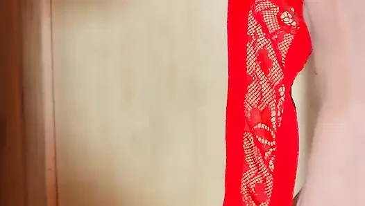 Gırtlağına kadar dildo İlk kör randevumda nasıl yarak emeceğim provası yapıyorum