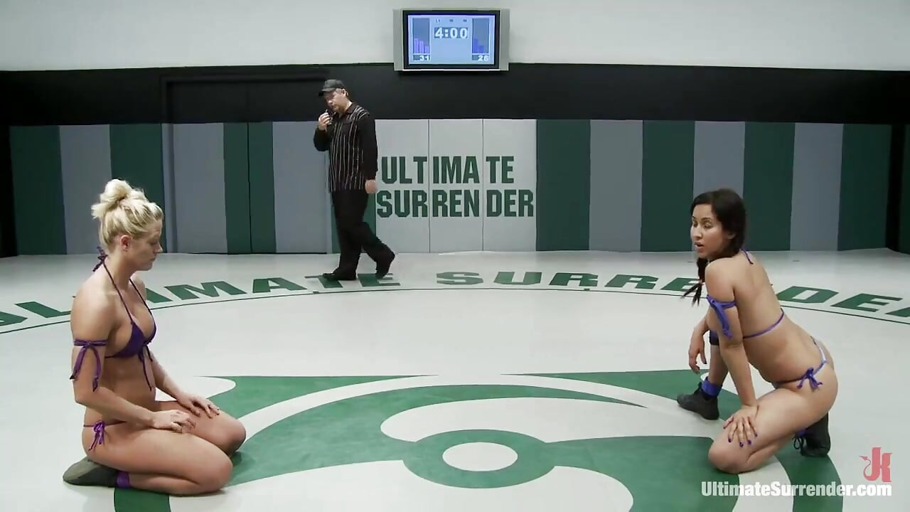 Isis the Goddess Love(4-0) Vs Holly the Hit Man Heart (0-4)