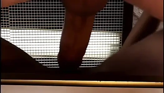 Pejantan hitam mendominasi pembantu nakal kulit hitam dengan keras