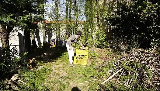 Ищу ТВЁРДЫЕ СУНДУКИ для пилы! 🪚 (любительский секс в лесу)