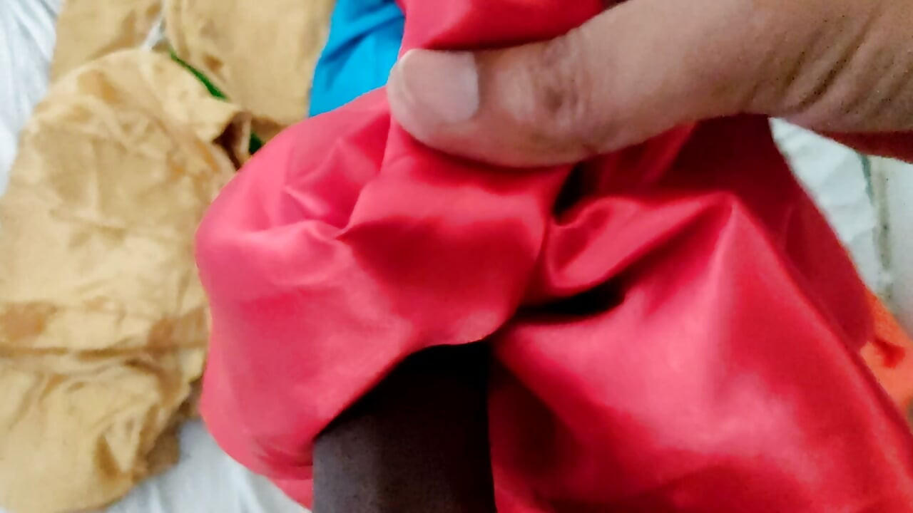 Satin silk handjob porn - Satin blue lehnga handjob of neighbor (157)