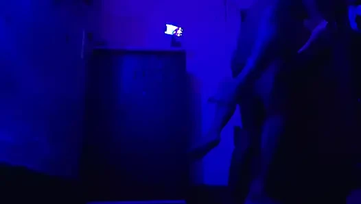 Hintli desi üvey kız kardeş sert sikişiyor seks videoları