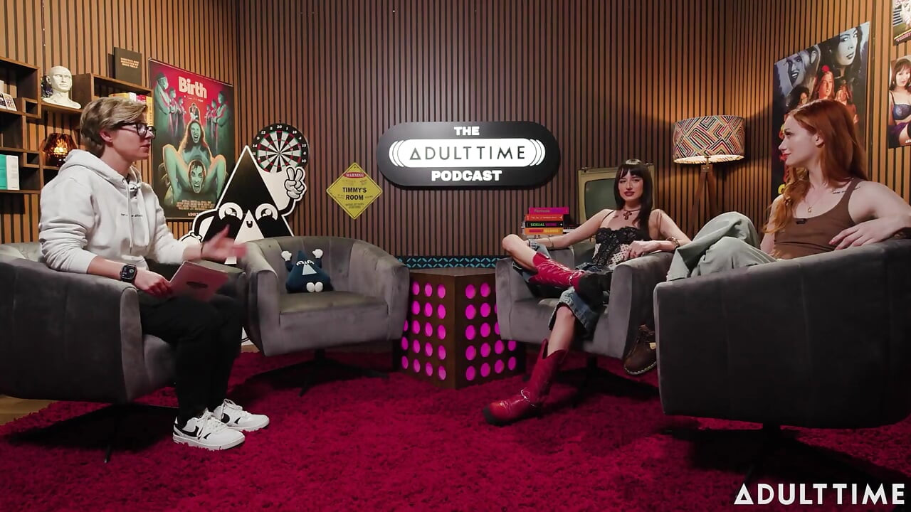 Lana Smalls & Scarlet Skies Feet Pics, Disorders, & Shrek Dirty Talk | the Adult Time Podcast