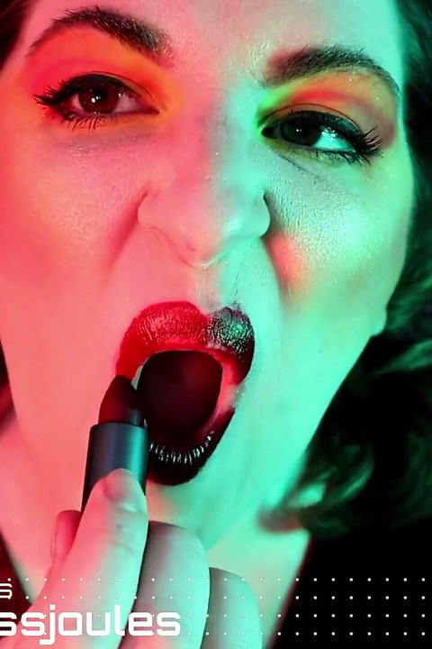 Plexiglass Kisses Lipstick Lipgloss Asmr