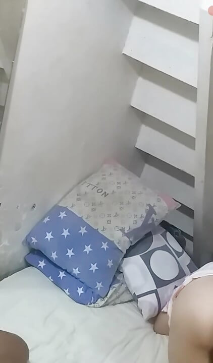 Utolsó részében arra kért, hogy egyem meg még a punciját