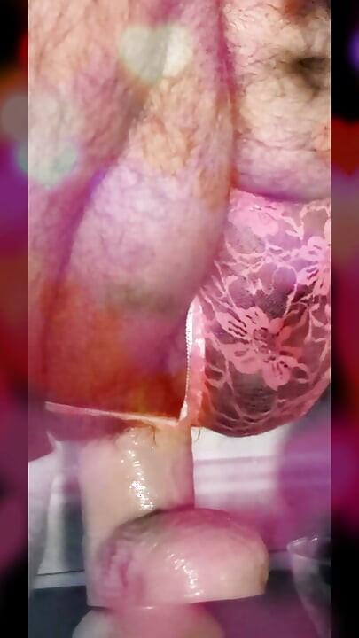 #16 - Dan 5 - Jašem BWC dildo dok nosim svoje omiljeno sissy donje rublje