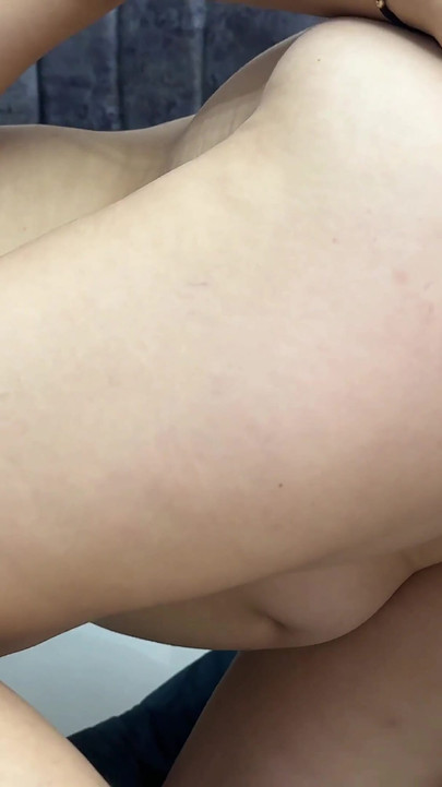 Horny Little Dwarf Is Alone at Home with His Pregnant Stepsister and Takes the Opportunity to Put His Cock in Her Tight Pussy