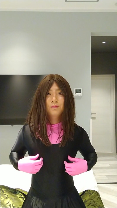Japanese zentai masturbate crossdresses | Clip 1