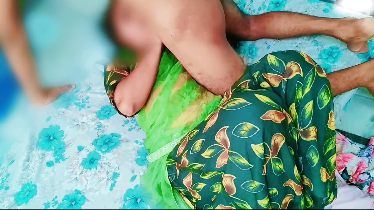 Desi seoska djevojka prvi put jebe usku pičku seks video MMS, xxx video