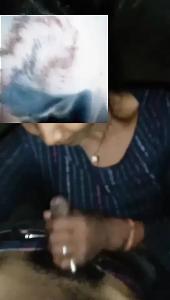Desi hot teen village girl friend ne boyfriend ka lund muh me liya