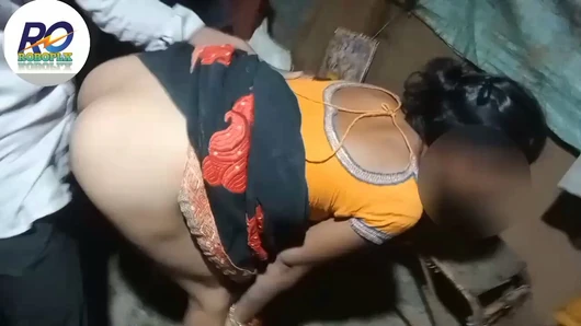 Desi gau ki boy ne mujhe bahut achchi se chudai kiya ghori banakar saree show hindi 