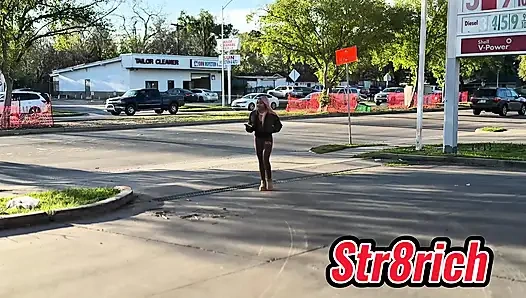 Hot gir from the gas station got some dick in my ass then tight pussy