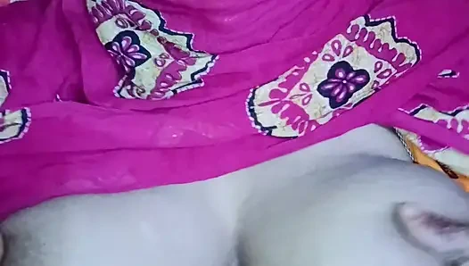 Village Bhabhi Peeing in Bathroom and Fucked by Husband