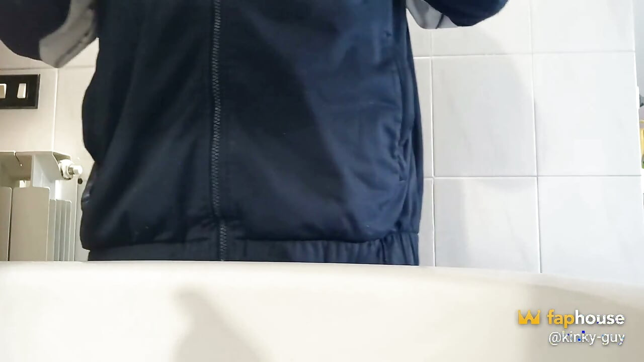 Long Morning Yellow Smelling Pee