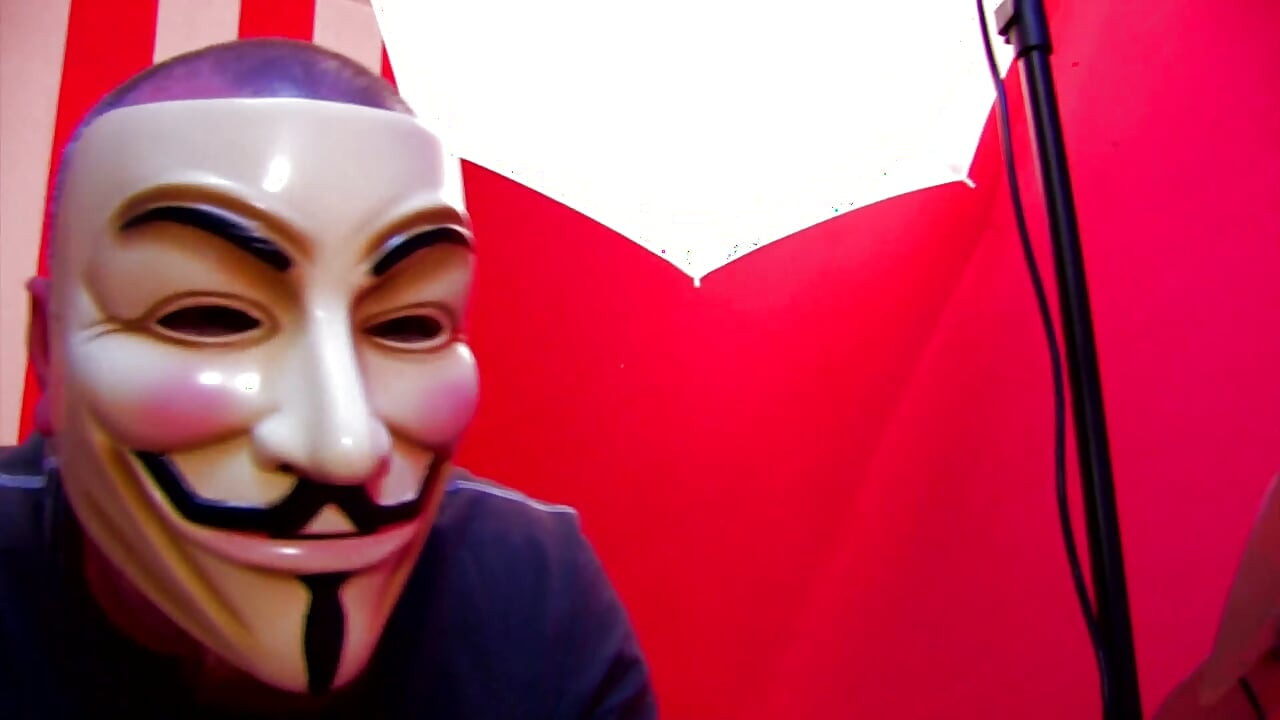 Çarpıcı İspanyol esmer çift sikiliyor