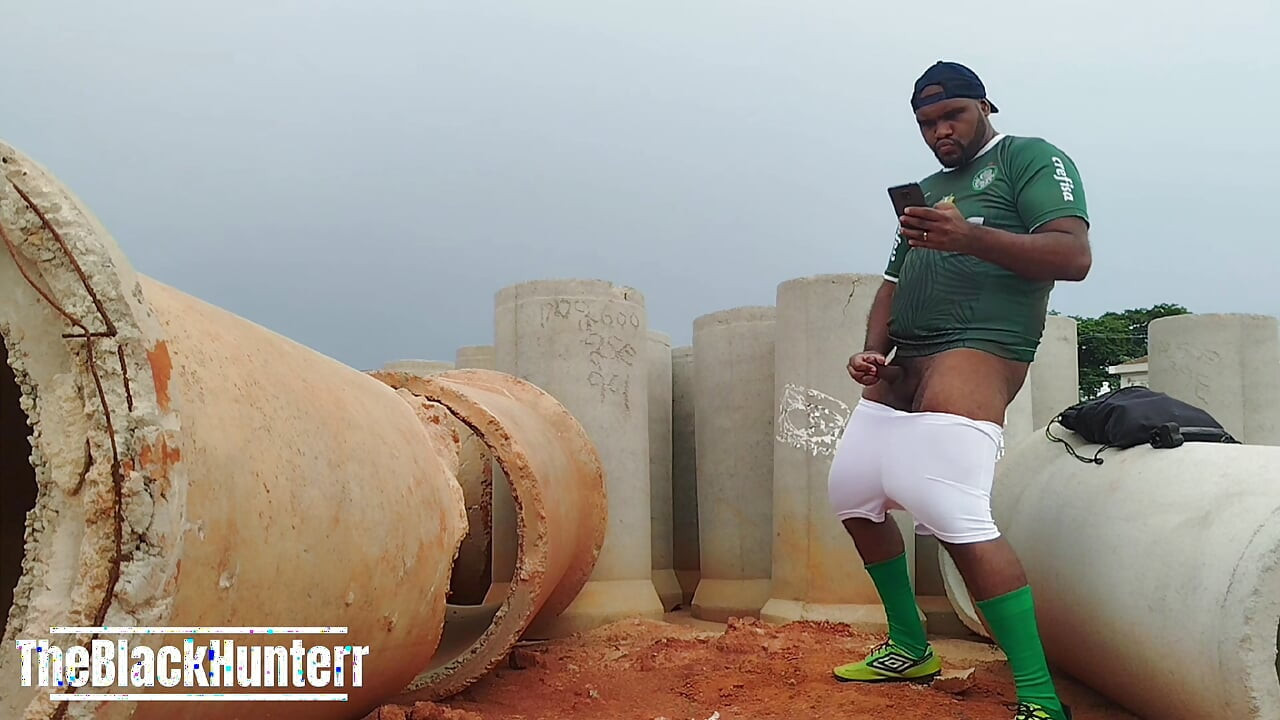 After the game I went to the construction to play with my big ass