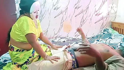 Üvey kız kardeşin üvey erkek kardeşinden yardım alırken hamile kalmak için mücadelesi - yüksek sesle inleyerek tam tamil ses