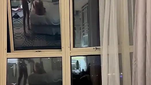 Lulu Wild - the Job Fucked Lulu on the Hotel Window for Everyone to See Her Body