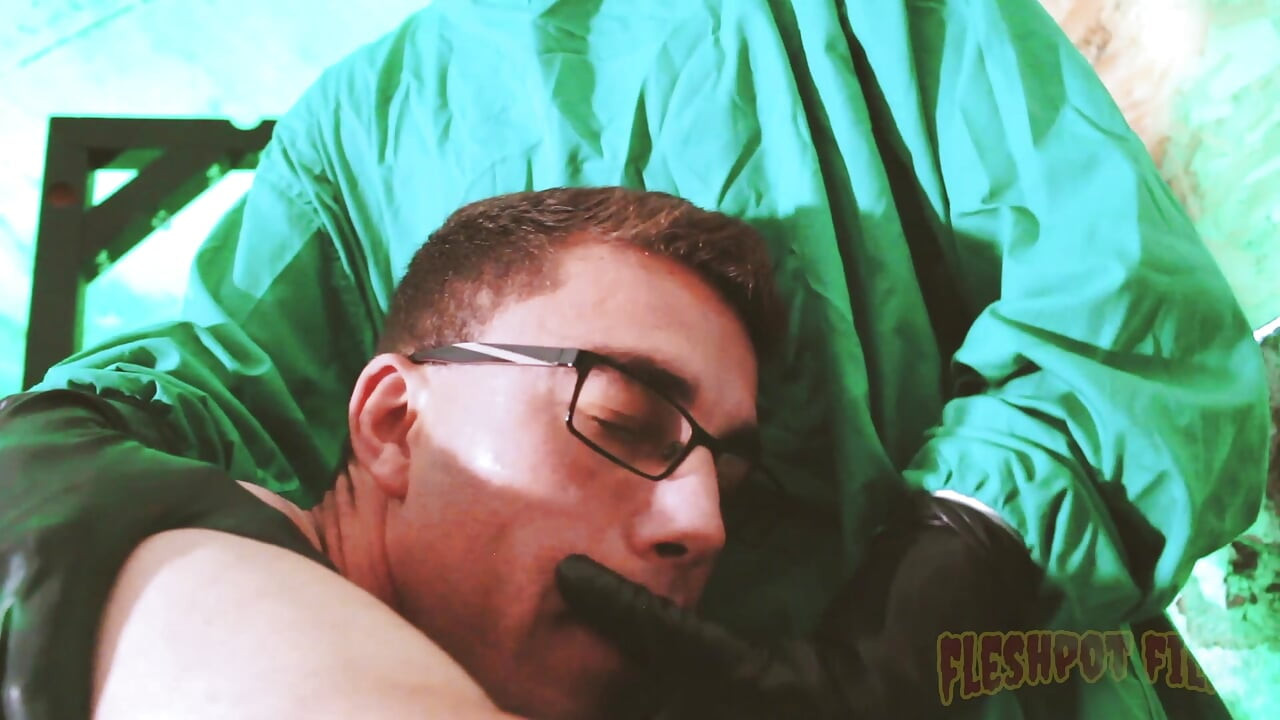 FleshPotFilms: Willy Wanker Lets Leo Rex And James Oakleigh Pleasure Him