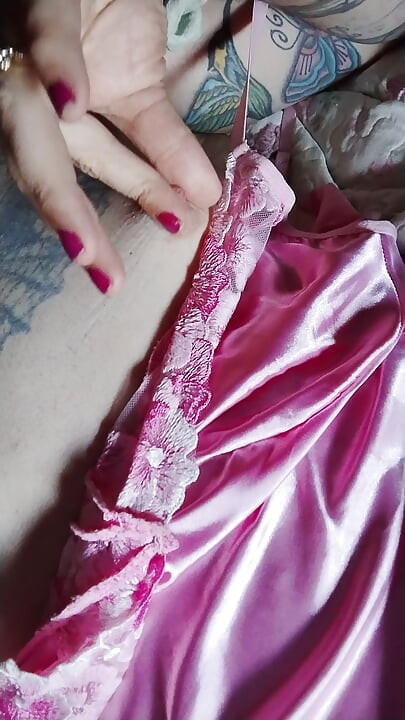 Pretty in pink: toy sucking&titty play