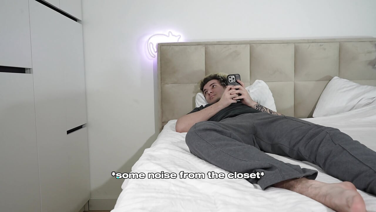 Ghost sniger sig ind på dit værelse for at dræne al din sperm