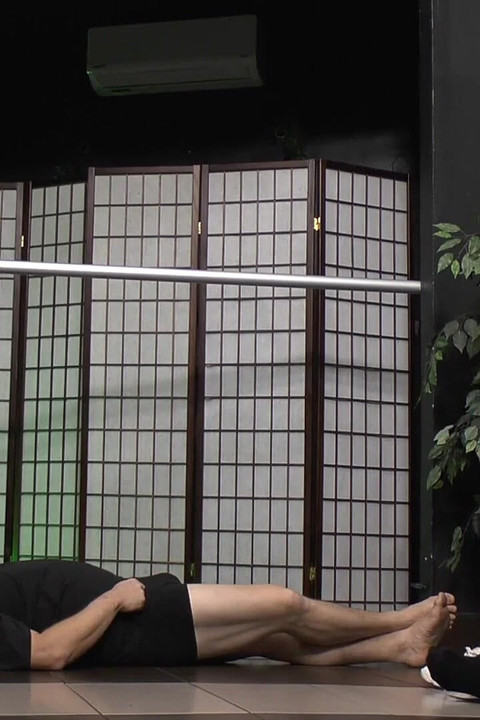 Under Mistress Ariel! Sneaker