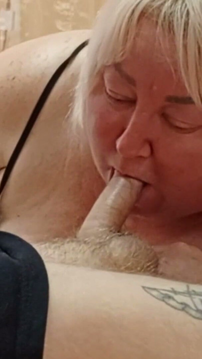 Mother-in-law makes an unforgettable blowjob and gets a mouthful of cum | Clip 3