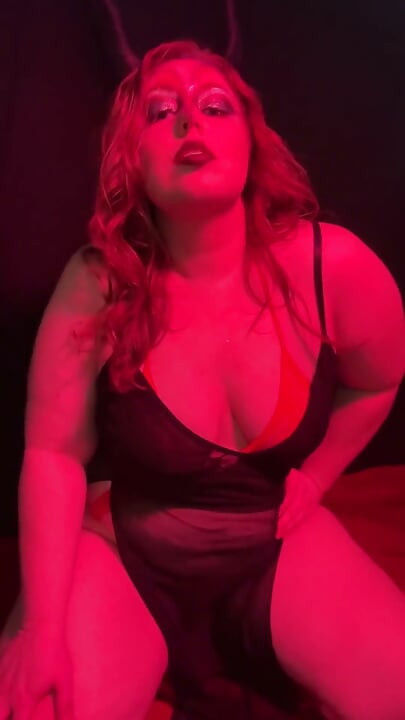 BBW MILF Succubus Tease - Kinky Katie