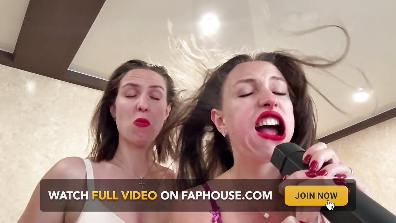 Δίδυμα Puff Face Play POV