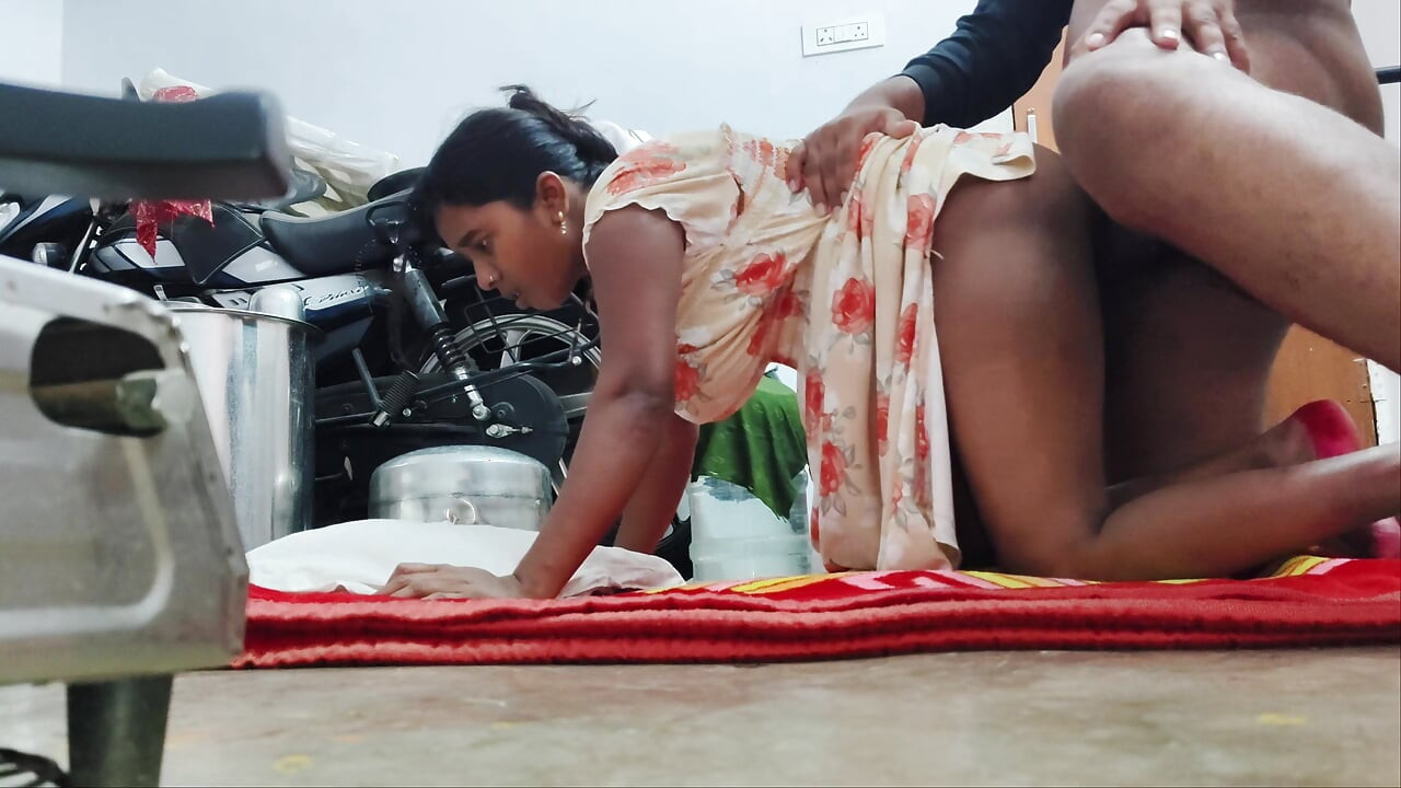 Bhabhi analsex - bhabhi & devar full hardcore analsex doggy style - hindi anal doggy jævla hindi.