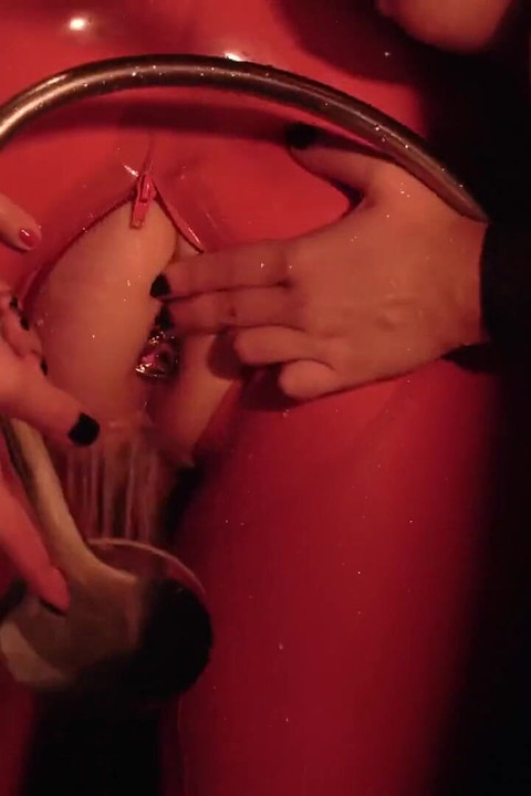 Milfs seksual cepat dan kongkek mentah, penembusan kasar, kompilasi lesbian panas awek merintih miang