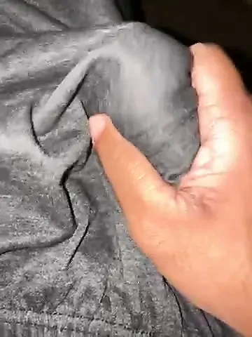 Debajo de los pantalones