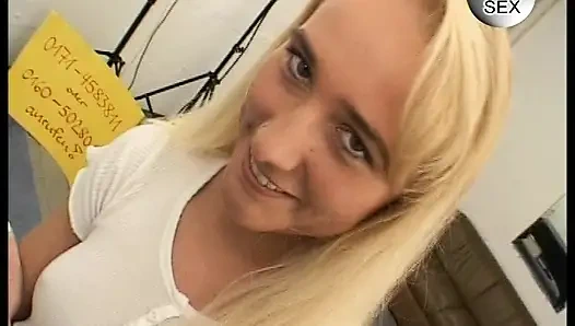 Alman Kapılarının Arkasında Özenle Siktir Edilir - Tam Film