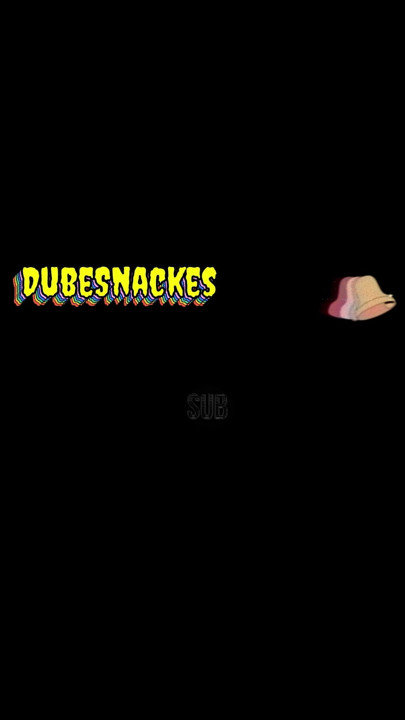 Dubesnackes, zaman gösteriyor ve sabunlanıyor ve seksi babasının vücudunu ovuyor. İşe hazırlanıyor ve giyiniyor.