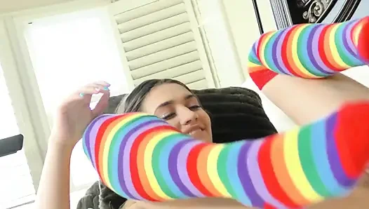 Sera Ryders sexy busch ist für ihren stiefvater unwiderstehlich