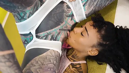 Intense 3some Anal with Powerful Anal Orgasm
