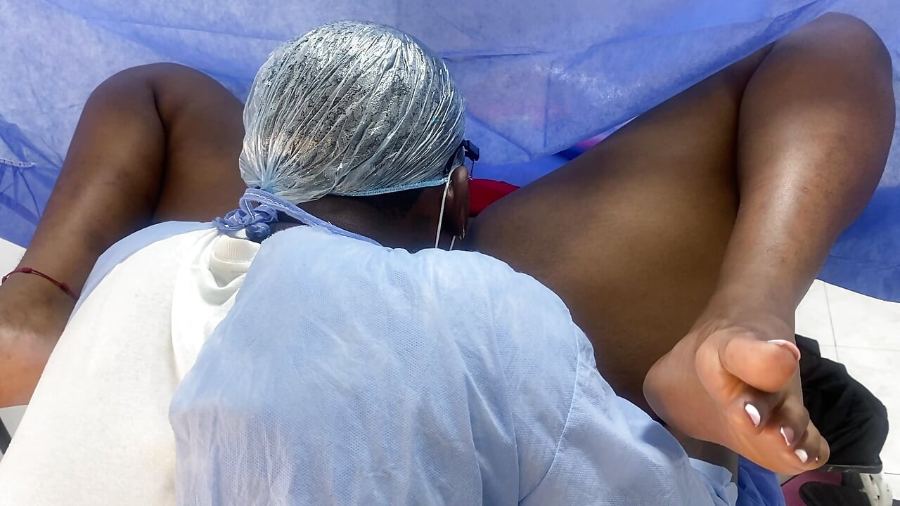 Gynecologist deeply checks his patient's pussy and they end up fucking