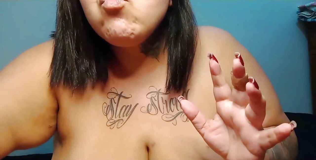 Vegan Bitching with SSBBW and Her Veggies - Mary Jhuana
