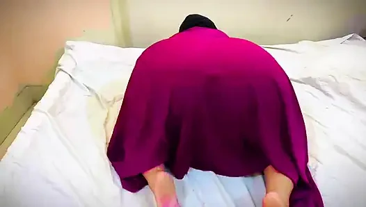I Can't Start My Day Without Pillow Humping because i'm super hot MILF women from arab